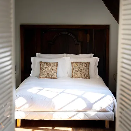 La Meffrais 1741 Manoir D'hotes Aux Portes De *